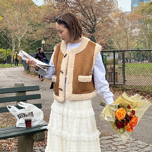 スエードハイネックムートンベスト | ファッション通販サイト NUGU