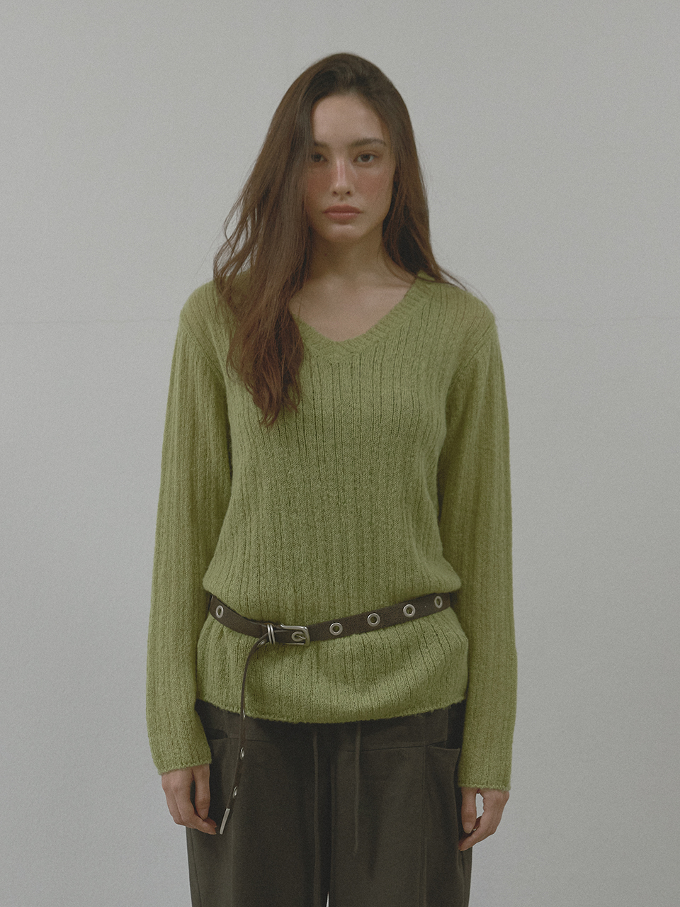 V-NECK GOLGI KNIT (OLIVE) | ファッション通販サイト NUGU