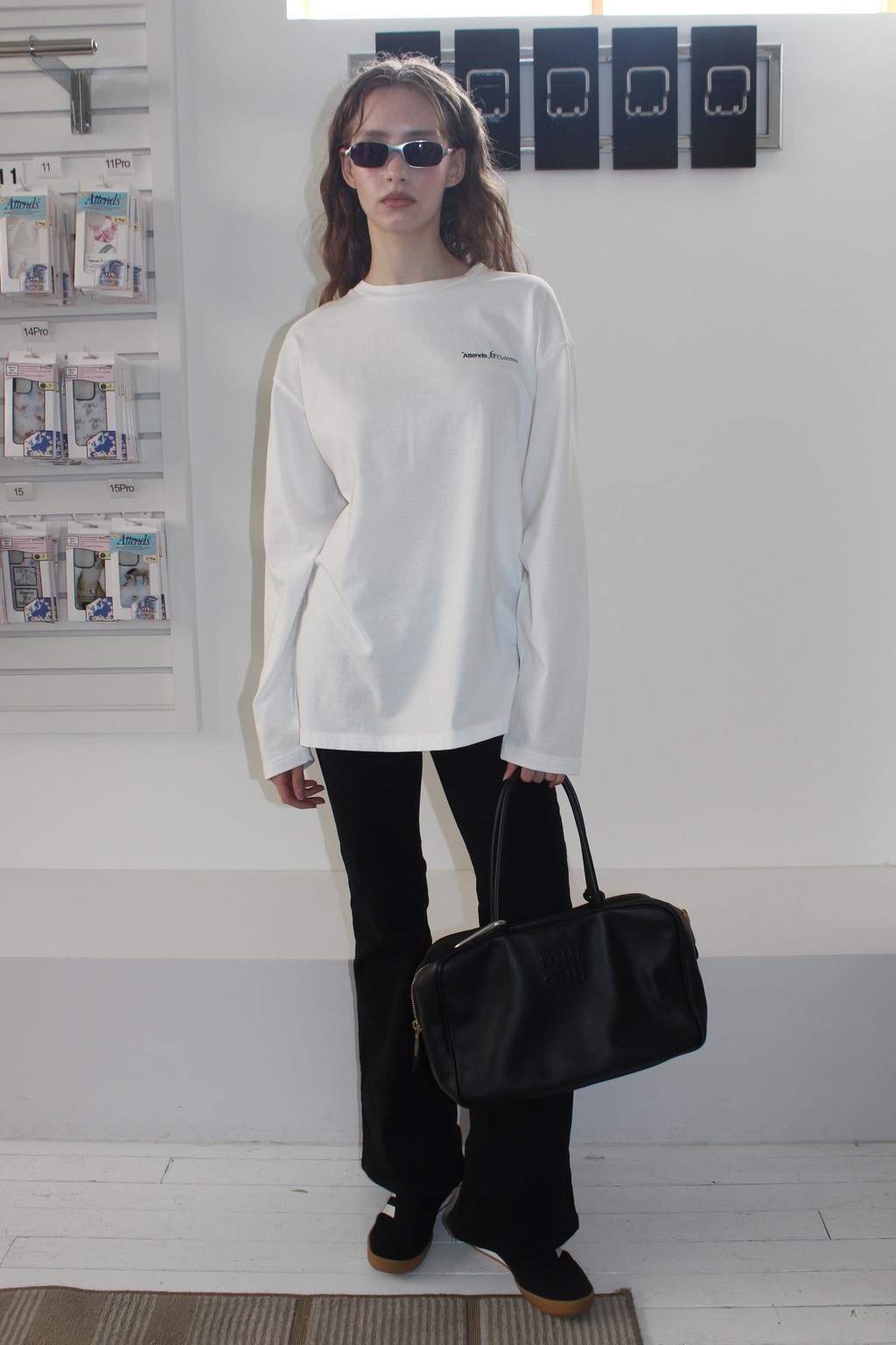 White long sleeve tee shirt(white)