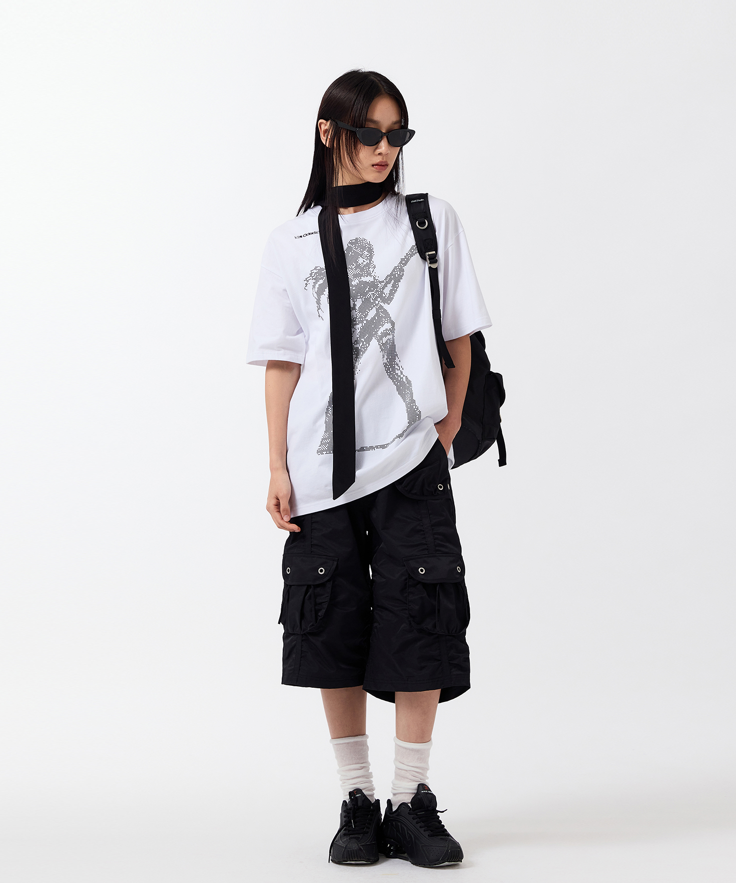 [K-POPアイドル着用] [Influencer pick] Pixel Rock Star Graphic Overfit T-shirt - WHITE