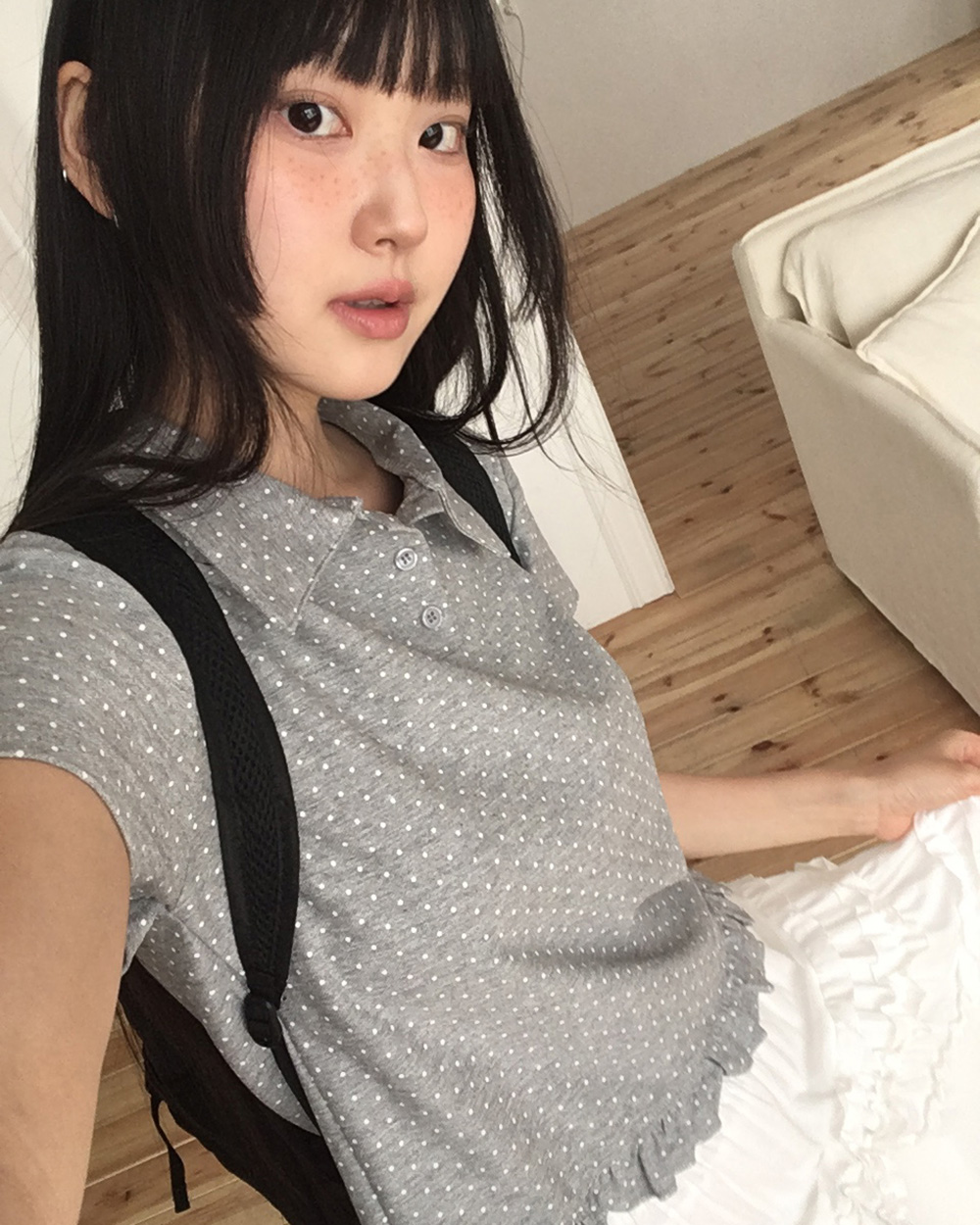 美品　希少レア　D&G フリル半袖カットソー　S ポケット付き　白×ゴールドロゴ 美品 希少レア D&G フリル半袖カットソー S ポケット付き 白