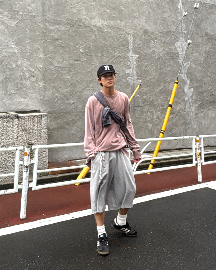 Vtwelve グレー ホワイト ハーフパンツ KIRSHプレーンウルトラライトハーフパンツ【アイボリー】