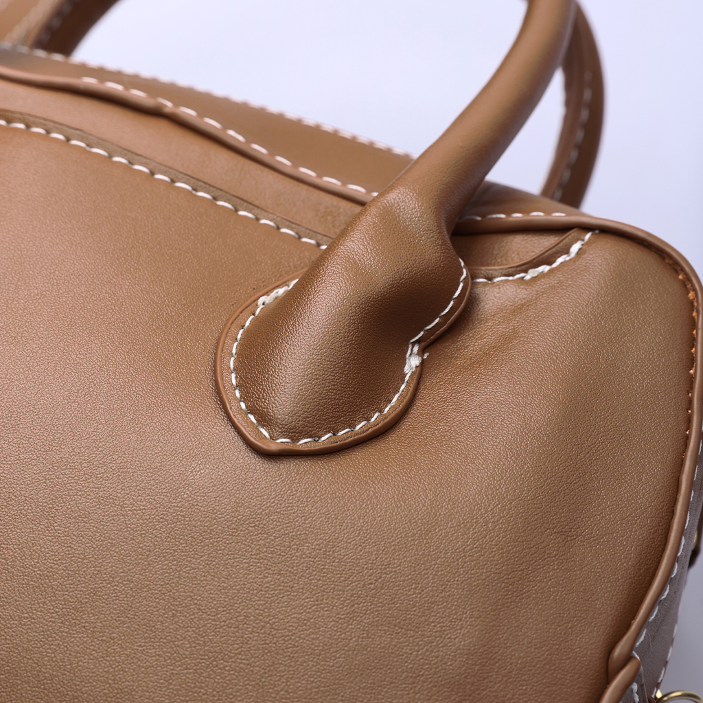 ステッチブラウントートバッグ | ファッション通販サイト NUGU