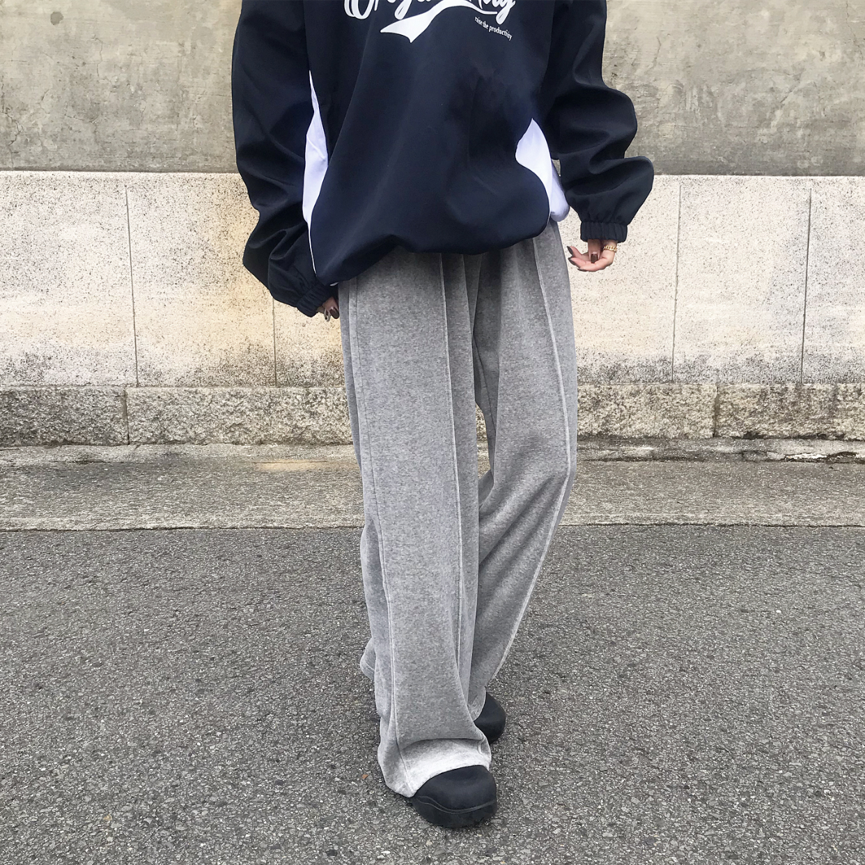 センタープレスベロアパンツ | ファッション通販サイト NUGU