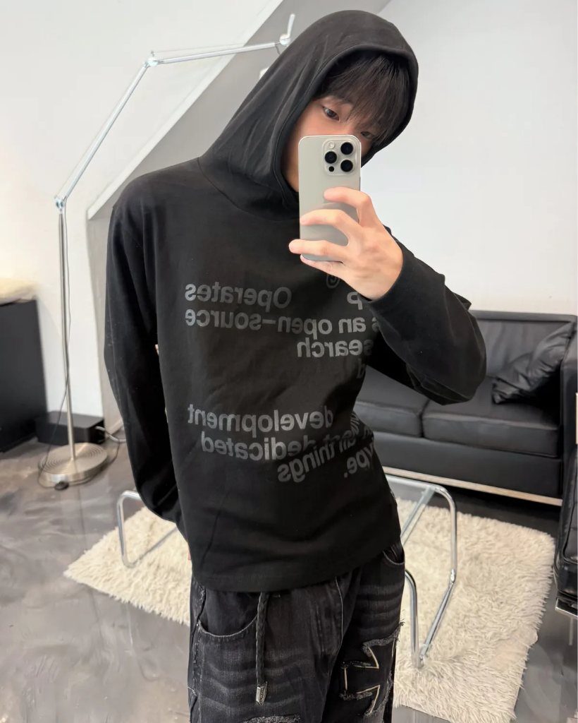 クロップドフード付きTシャツ | ファッション通販サイト NUGU