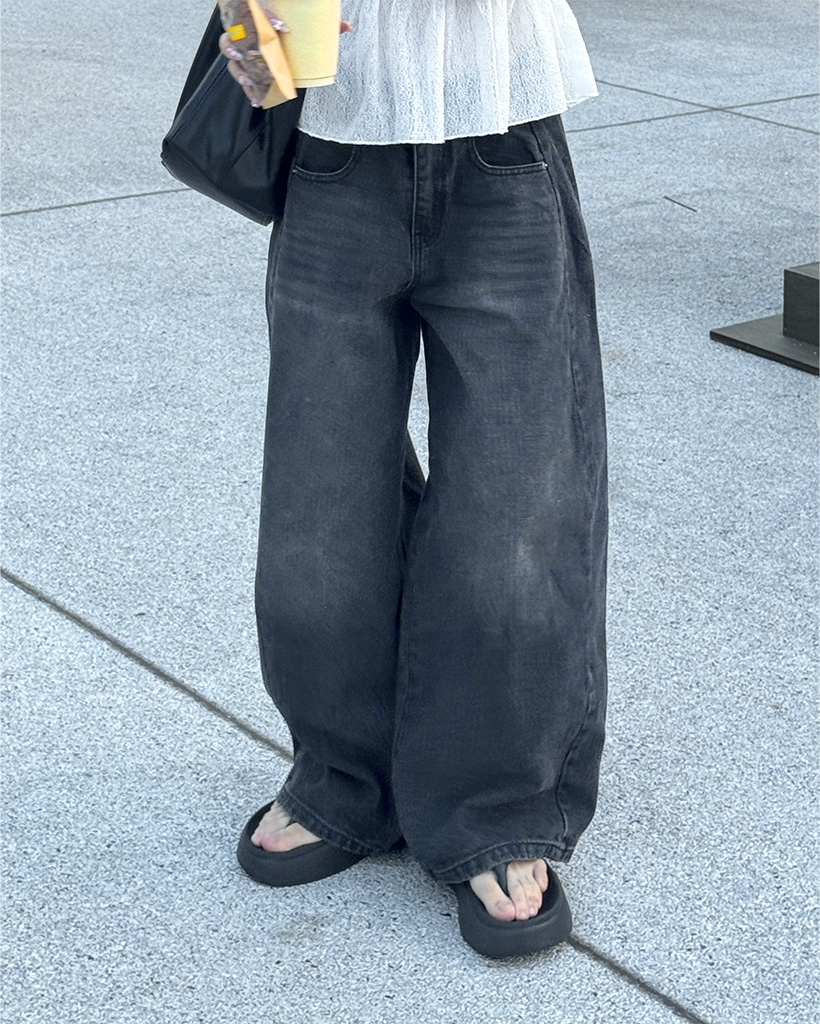 BLESSU ブラック ワイドデニムパンツ 240827_mh_0822je_5_pt_2.jpg