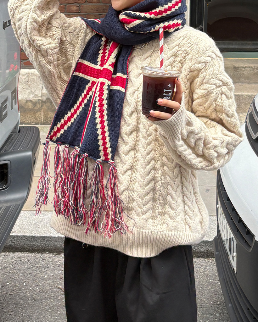 リボンケーブルニット　ネイビー ジプソフィア 編地切替ケーブルニット（ニット/セーター） | grove（グローブ