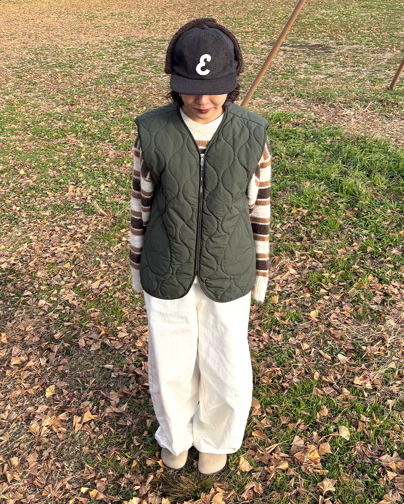 キルティングジップアップベスト