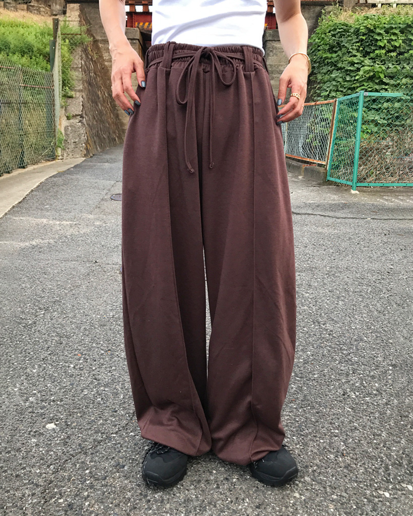 ピンタックスウェットパンツ | ファッション通販サイト NUGU