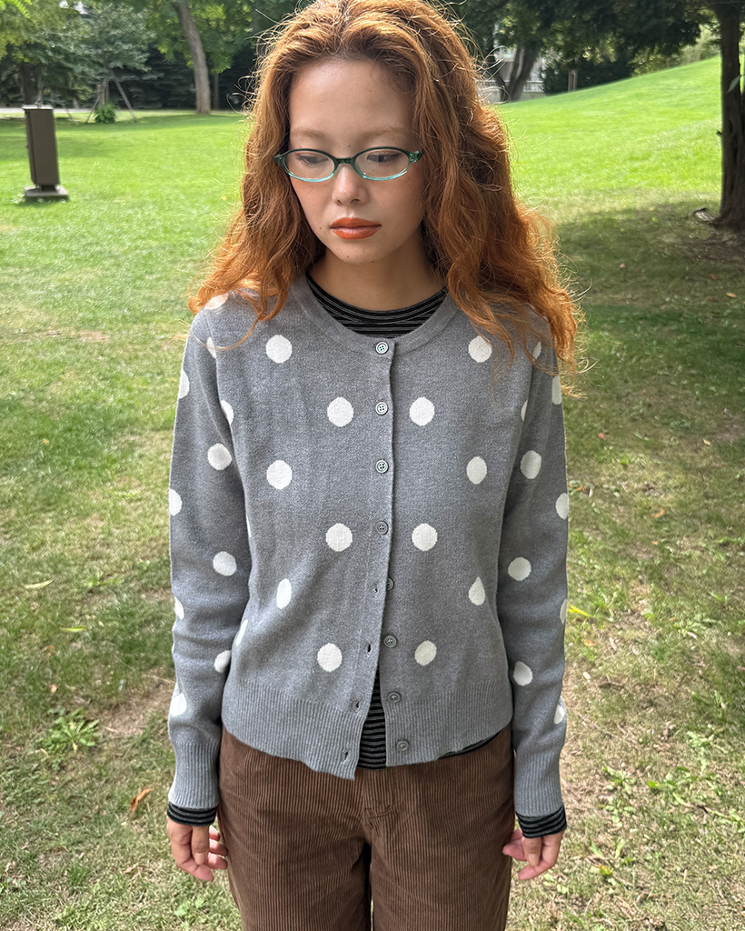 ポルカドットラウンドネックニットカーディガン | ファッション通販