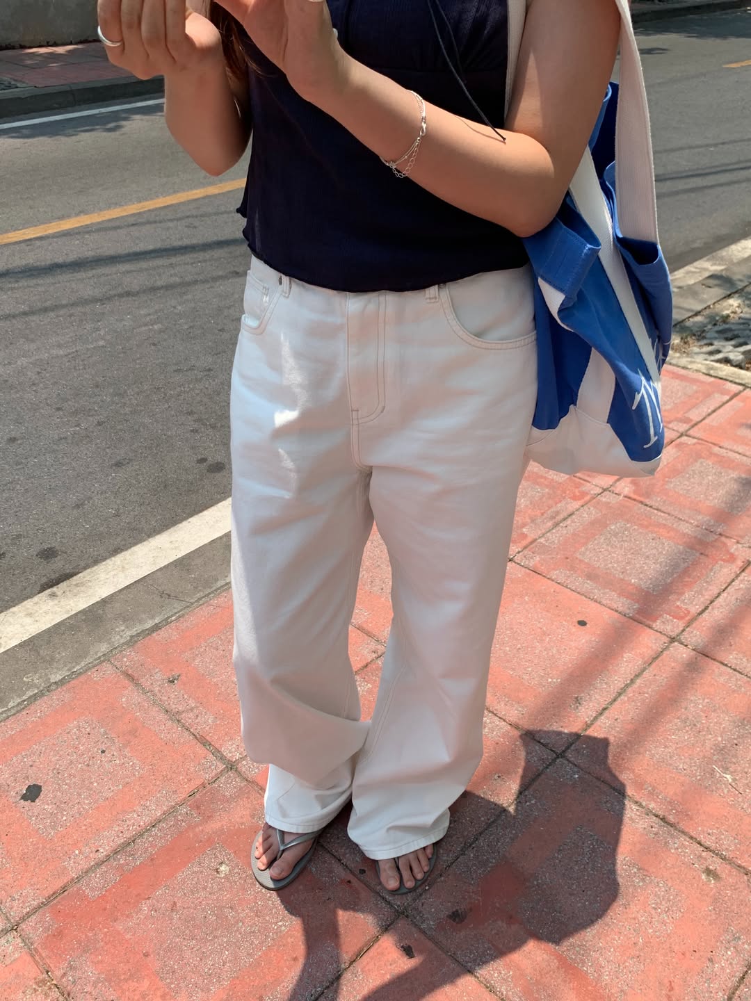 Daddy Loose-Fit Denim Pants_White