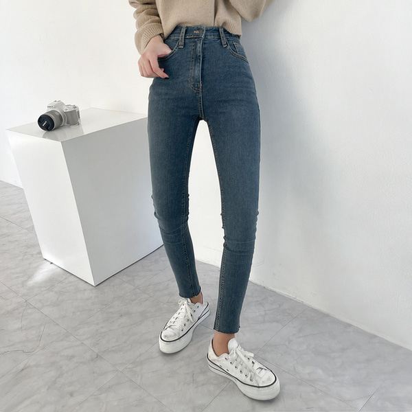 アッシュブルーデニムセミスキニージーンズ | ファッション通販