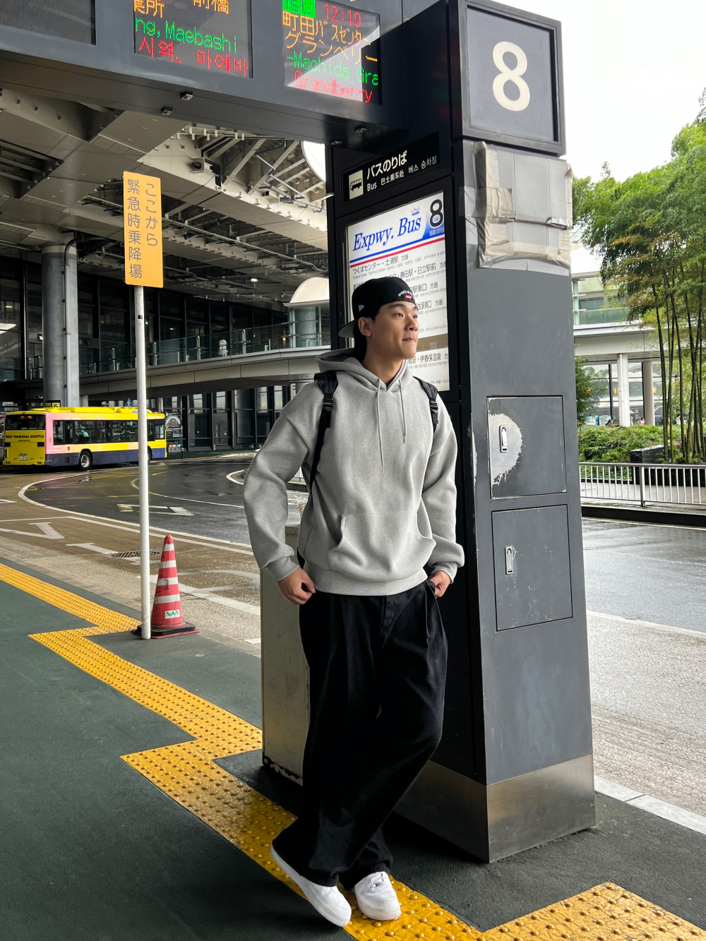 pinue ピヌエ　サイドタックデニムパンツ ダメージタックデニムパンツ（BLACK） - PINUE