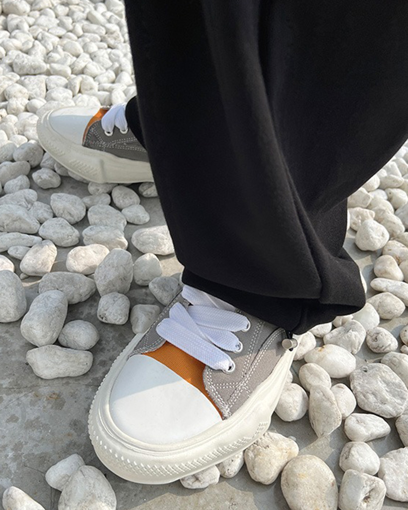 ヴィンテージデイリースニーカー