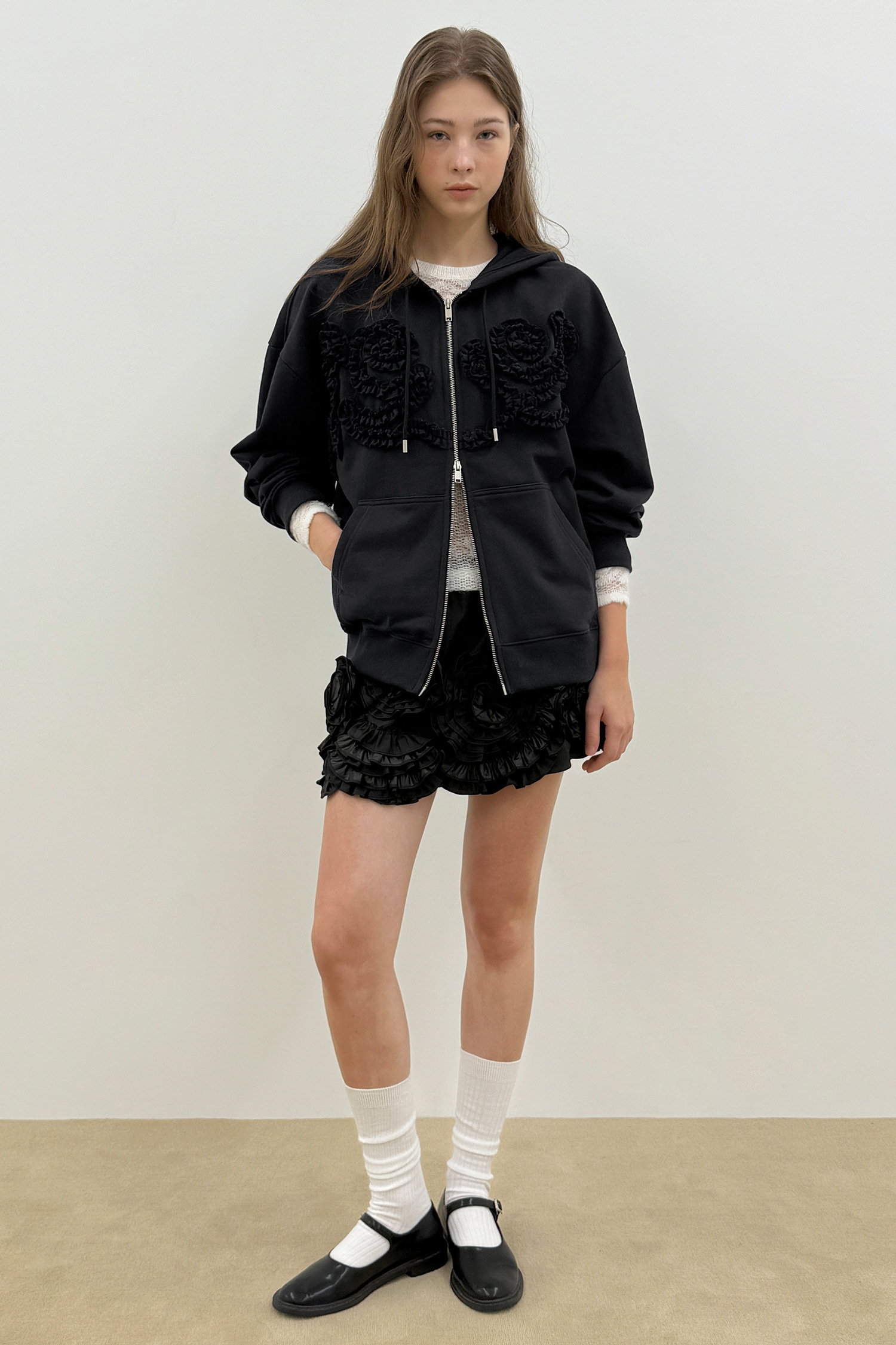 Rose Frill Oversized-Fit Hooded Zip-Up (Black
