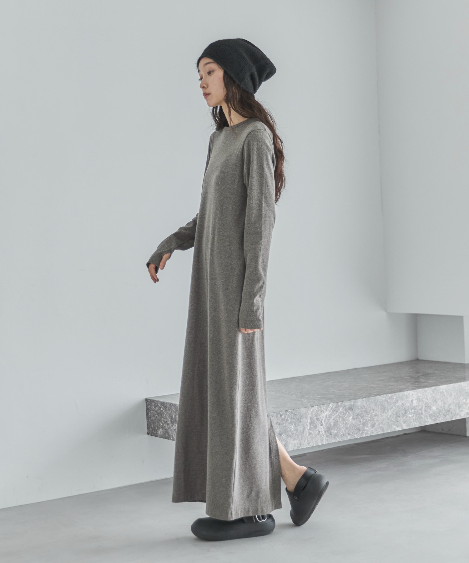 rubi【新品、未使用】anuans 人気　ワンピース　タグ付き 新品】anuans ブラック ロングワンピース XS - メルカリ