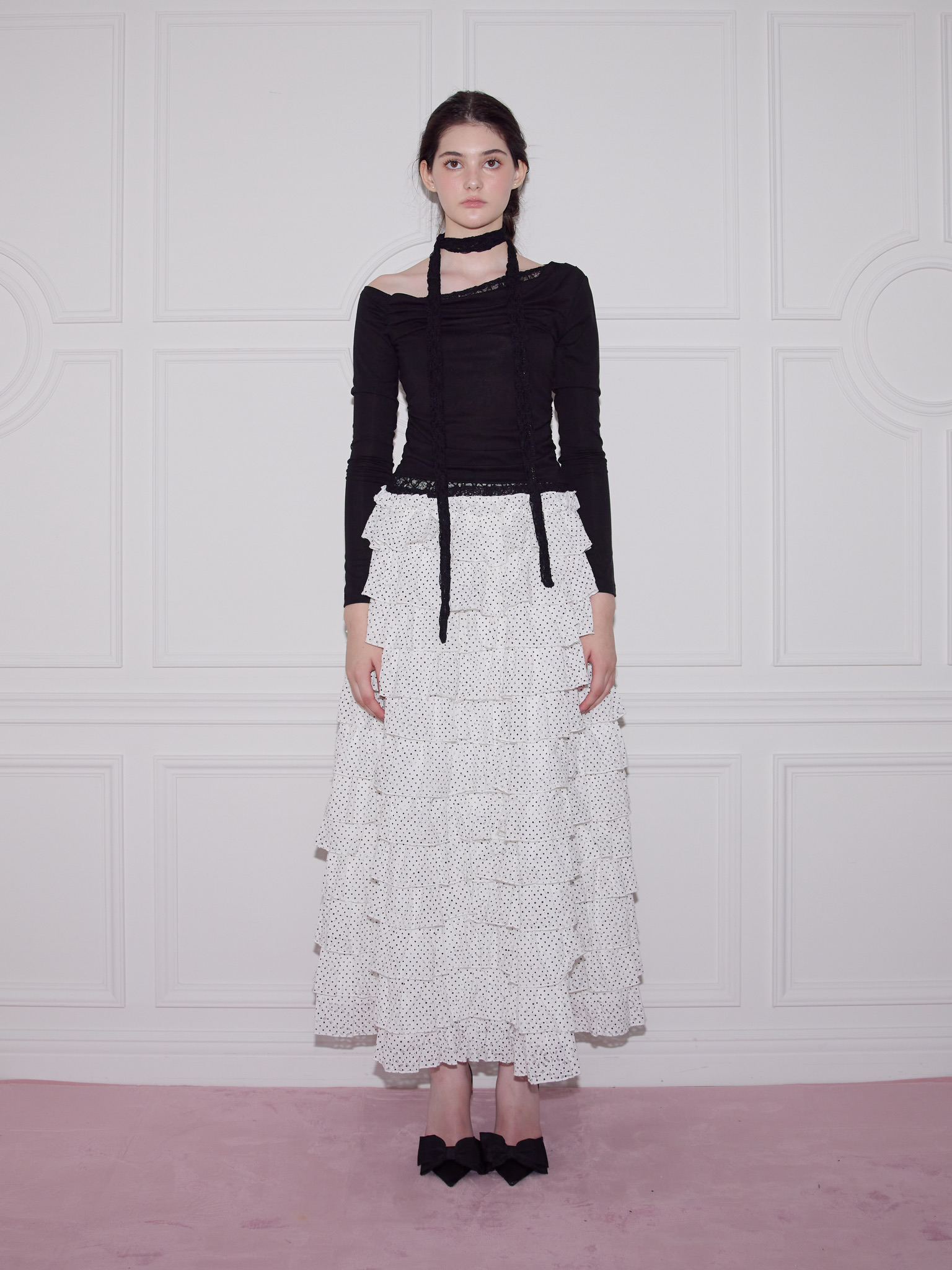 ⚠️9月特価⚠️　treat ürself Romance Lace-Tie Top Romance Lace-Tie Top – Treat Ürself