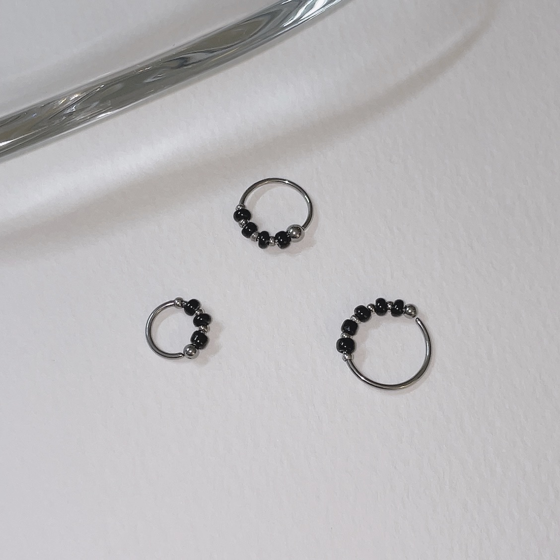 サージカルステンレスビーズリングピアス(5color/3sizes)