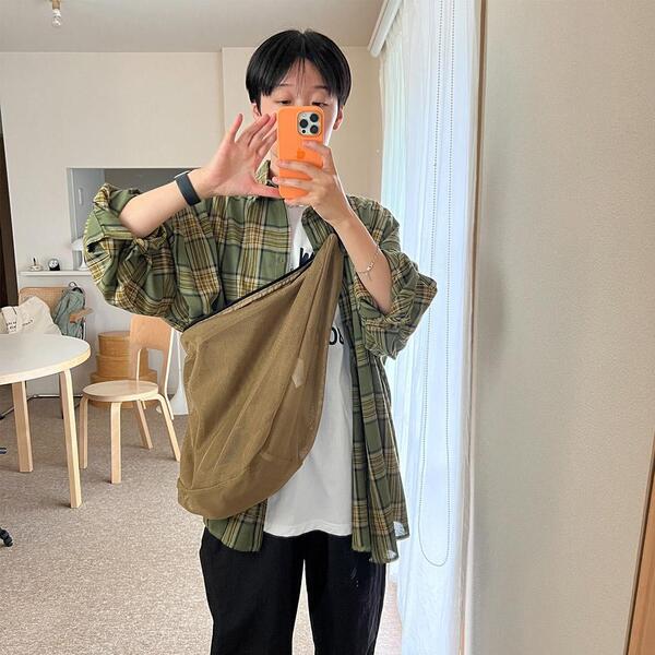   ボクシーシャツ ジャケット ホワイト ジョングク着用 Calvin Klein（カルバン・クライン）の「ボクシー シャツ