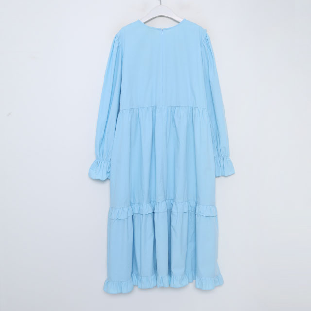 フラワー刺繍フリルロングワンピース | ファッション通販サイト NUGU