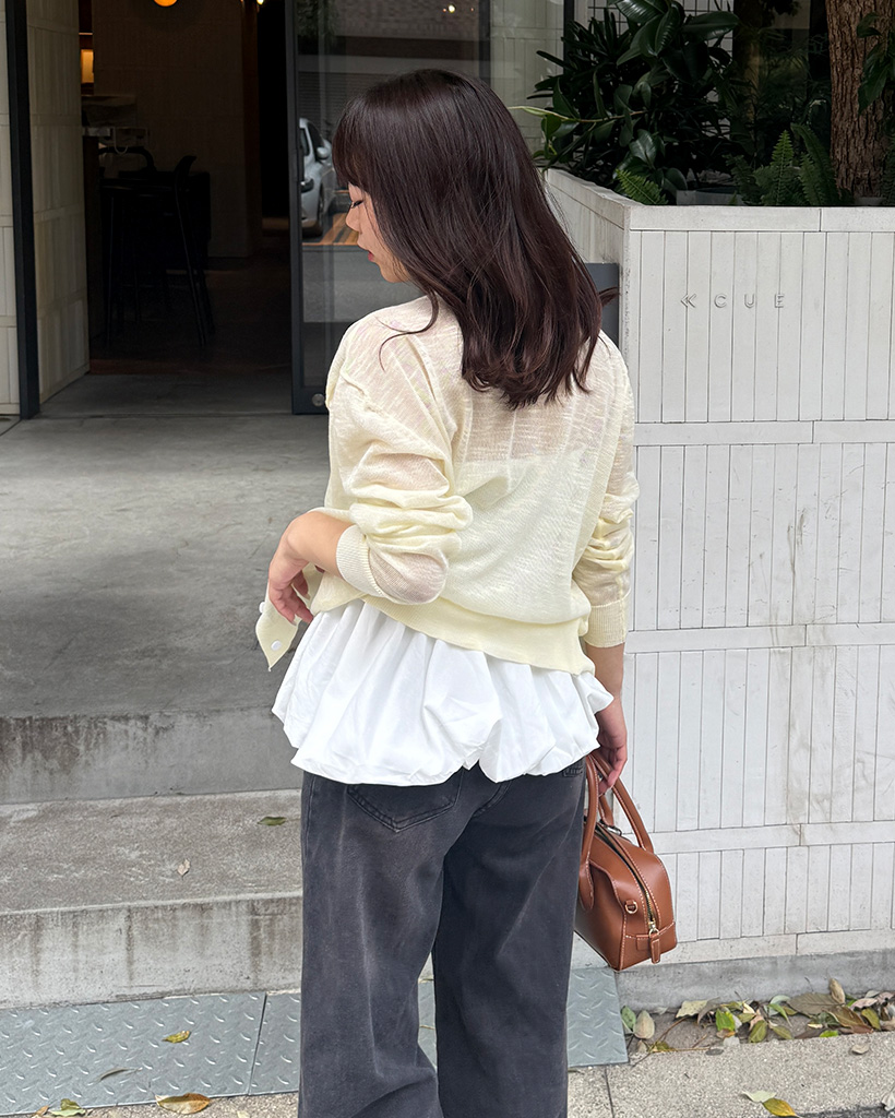 モノクロ♡薄手の羽織り♡うみ 楽天市場】Vネック 透かし カットワーク 透かし編み ショート丈