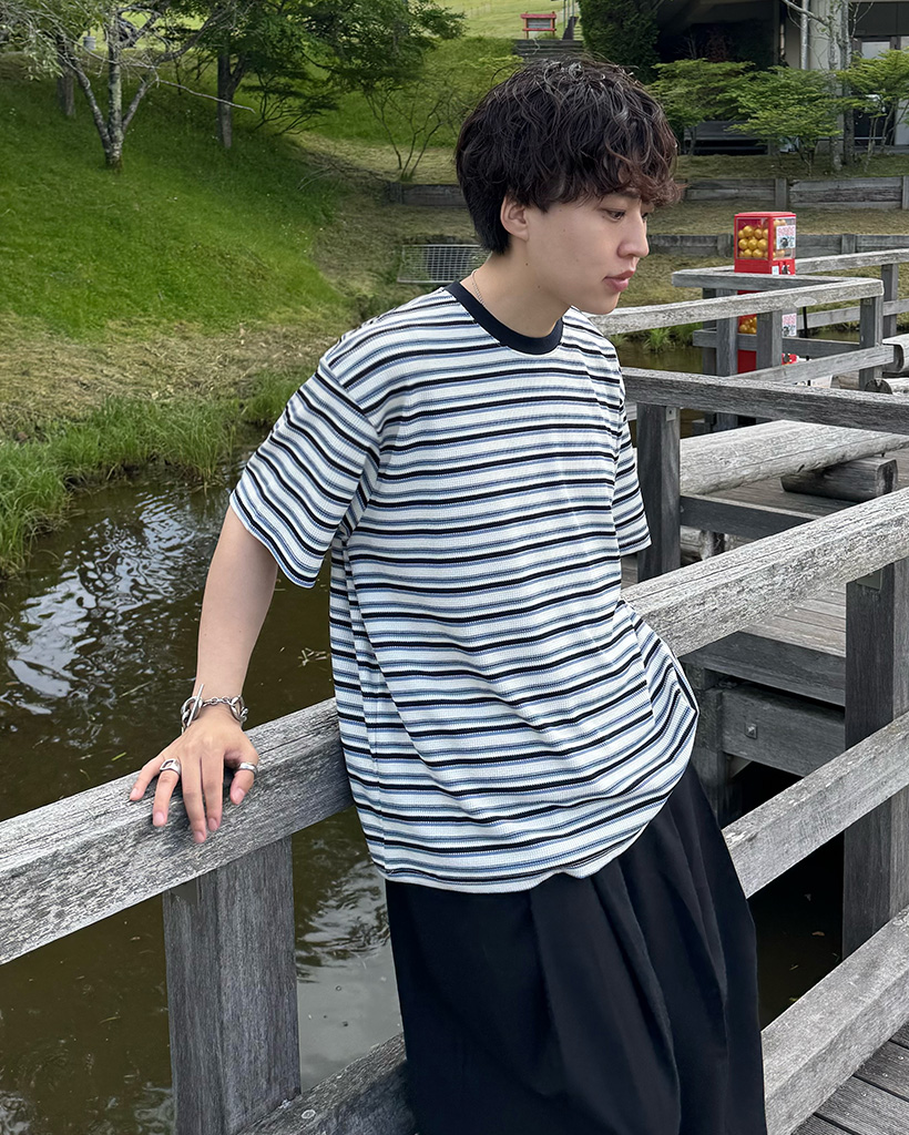 （ユニセックス）バイカラーマルチボーダー半袖T