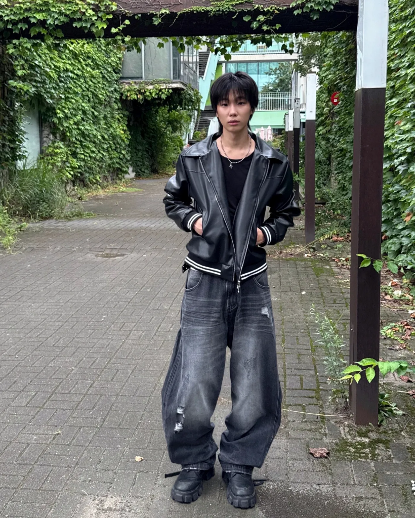 2WAYクロップドトラックレザージャケット | ファッション通販サイト NUGU