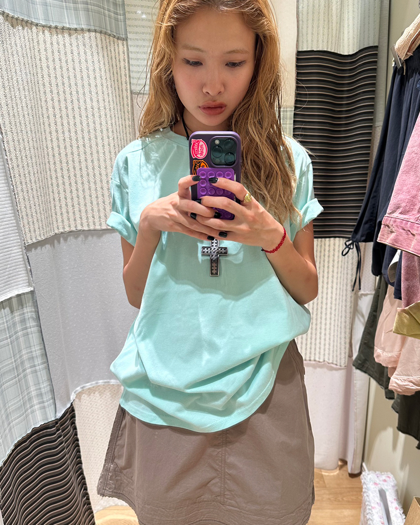 （ユニセックス）リブネックシンプルショートスリーブTシャツ