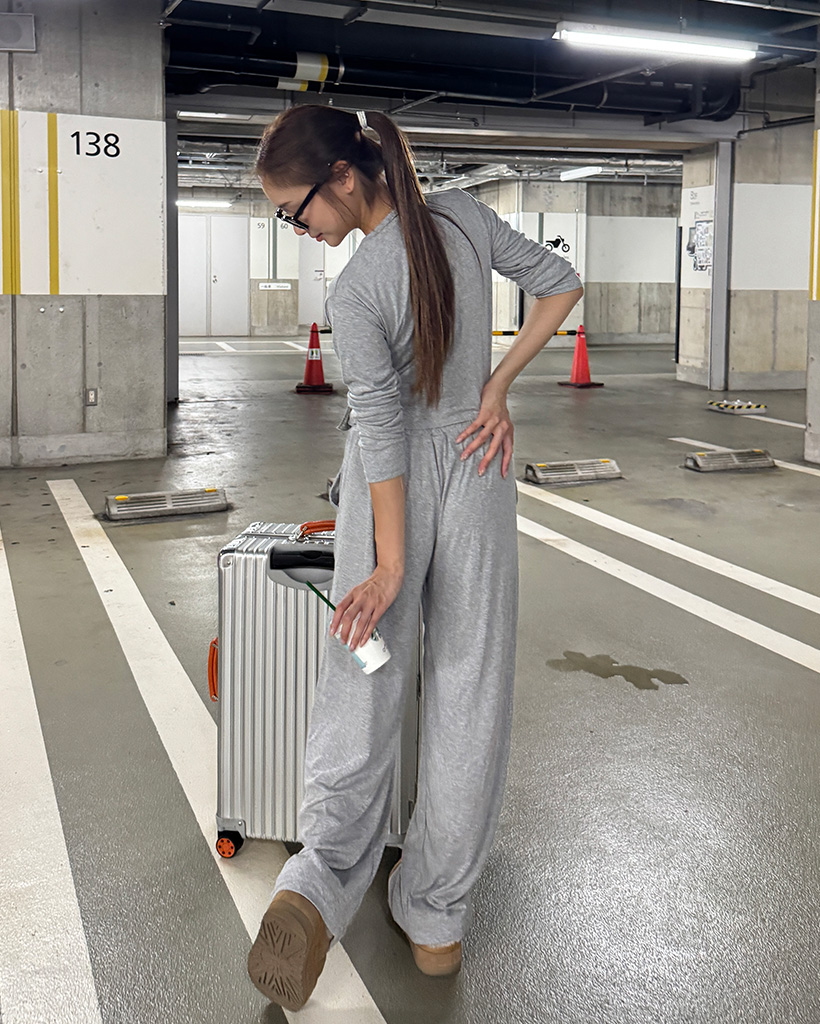 ドレープトップス&パンツセットアップ | ファッション通販サイト NUGU ドレープトップス&パンツセットアップ | ファッション通販サイト NUGU