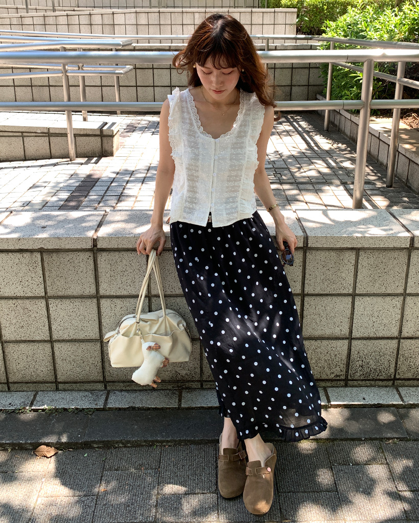 ドットフリルロングスカート | ファッション通販サイト NUGU