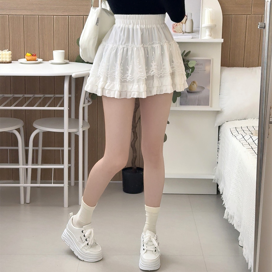 【Patou】パトゥ フリル ミニスカート PATOU フリル付き黒タイトスカート - メルカリ