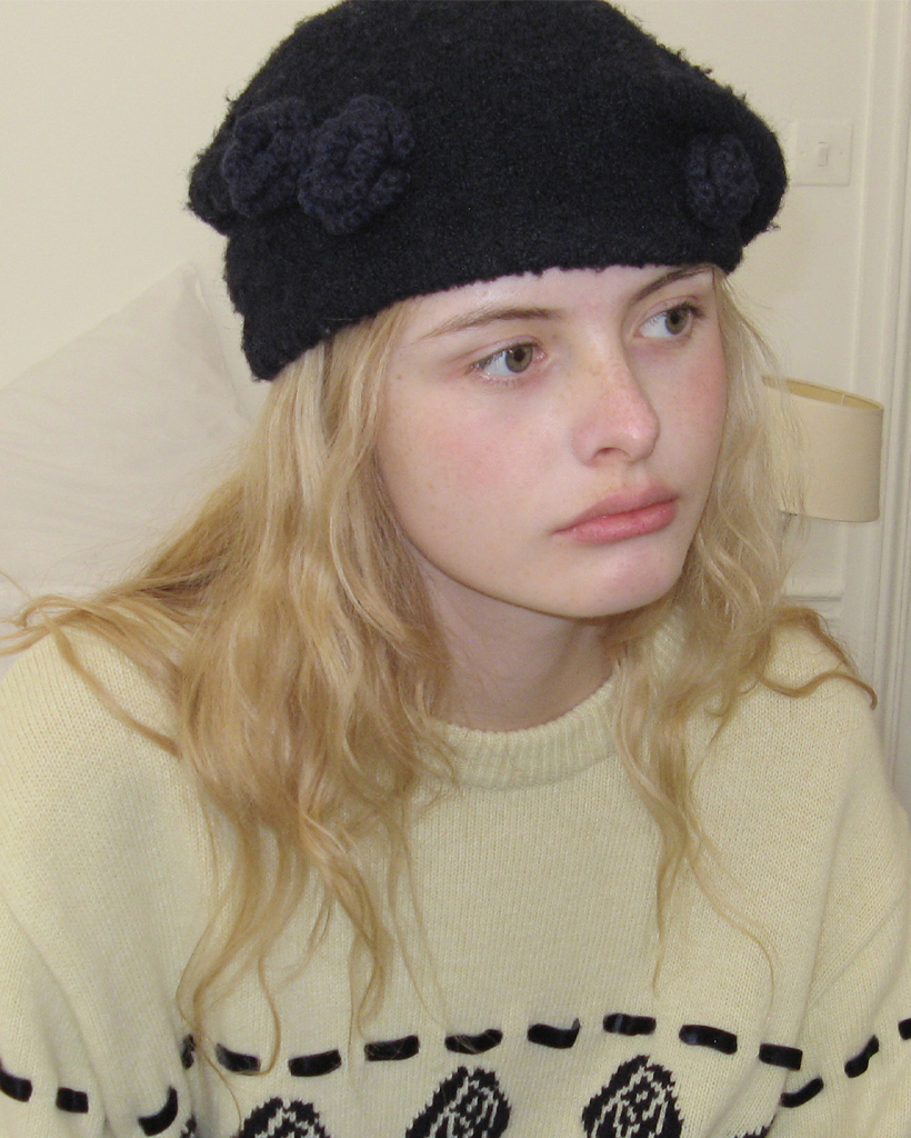 Sinoon Flower Boucle Beret (Navy)