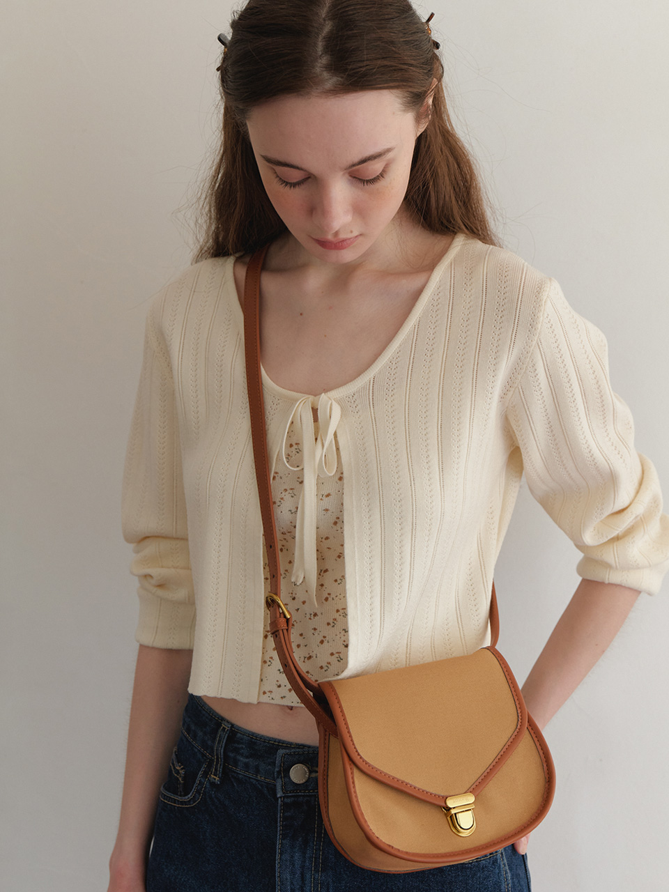 A ROUND BUCKLED MINI BAG_BEIGE