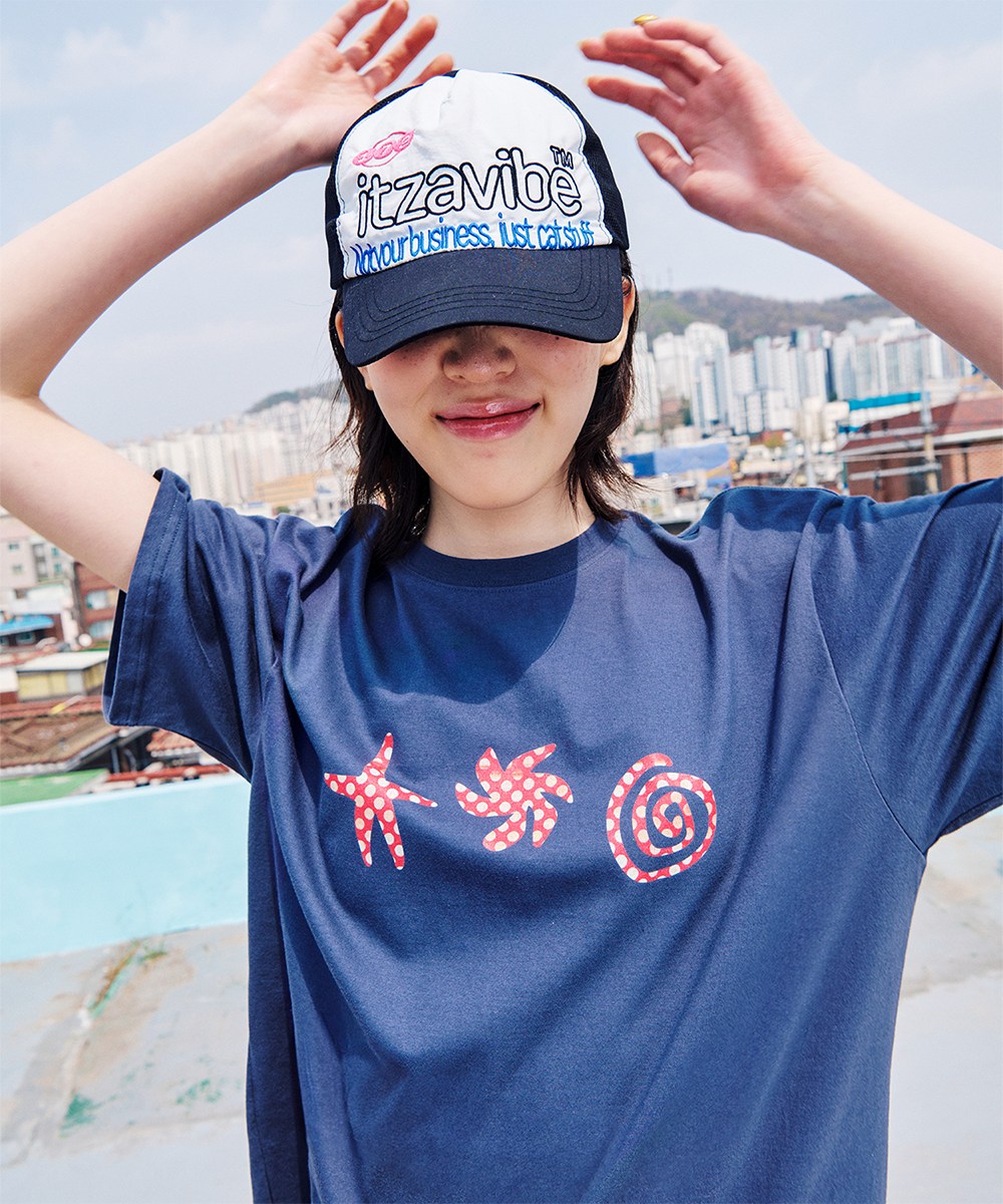 RONRON HEART LAUREL OVER FIT T SHIRT SOFT BLUE