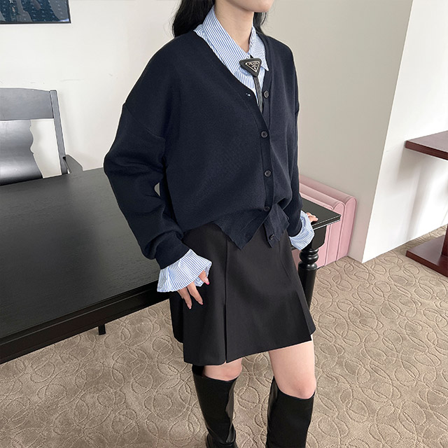 Vネックカーディガン | ファッション通販サイト NUGU