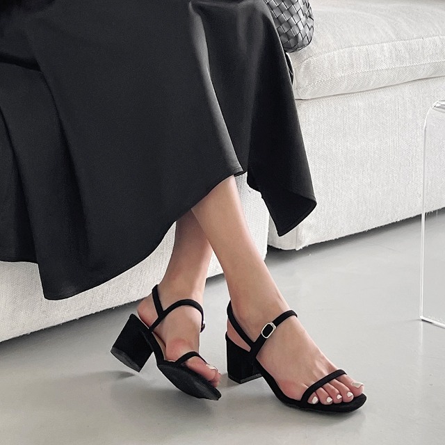 スエードストラップサンダル(5cm) | ファッション通販サイト NUGU