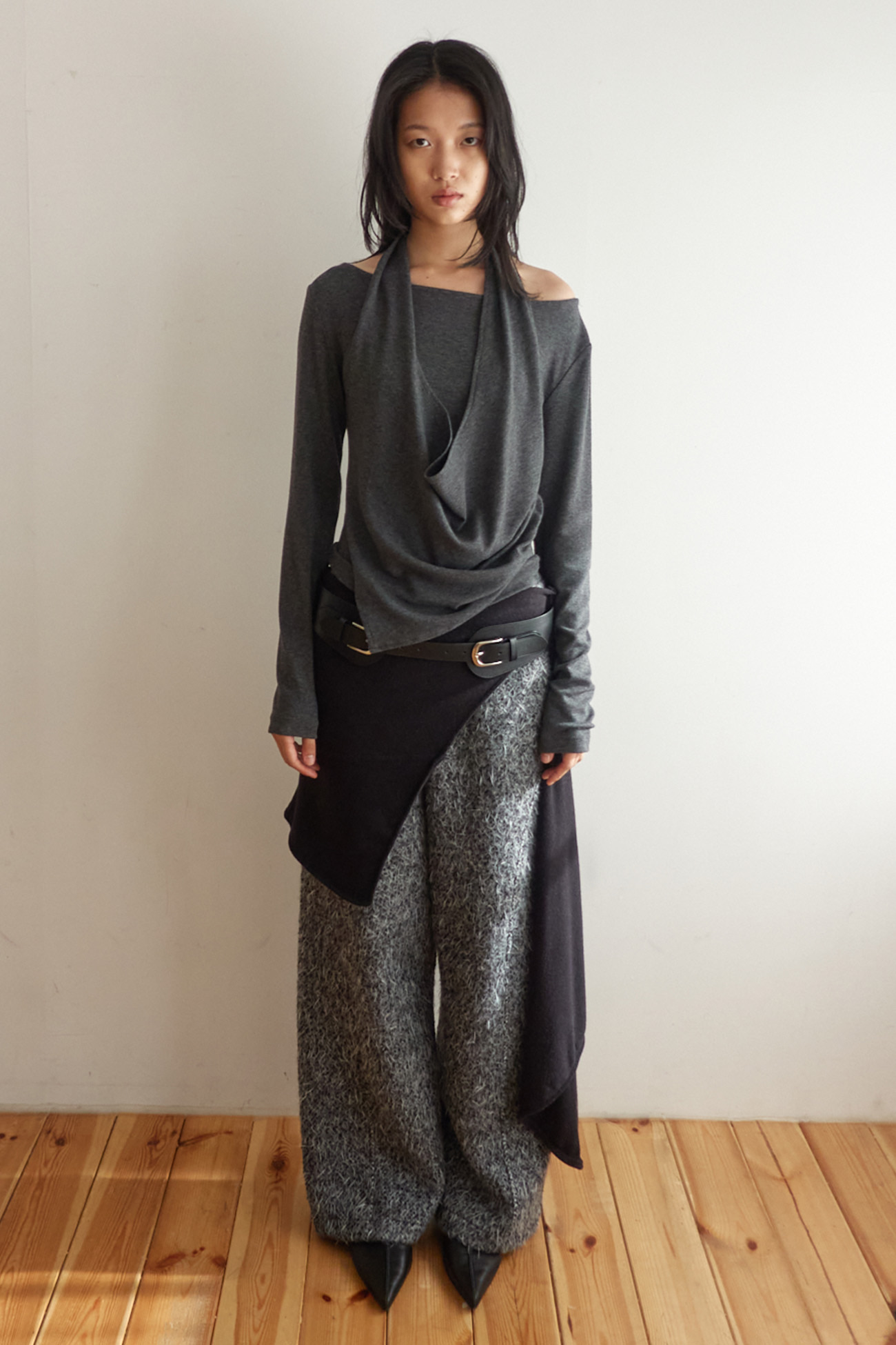 HAIRY WIDE PANTS / CHARCOAL