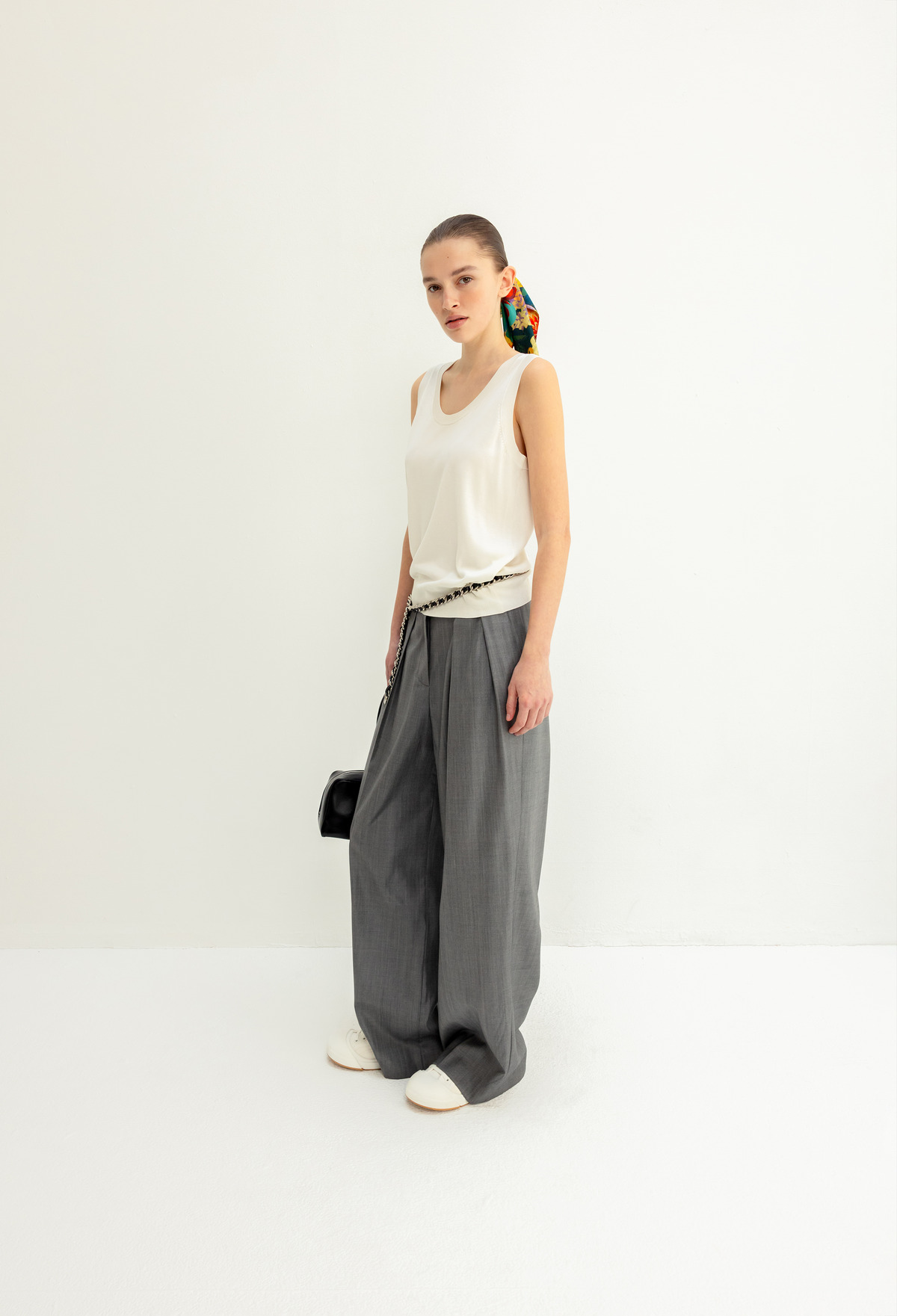 LUX Wool Silk Trousers Gray | ファッション通販サイト NUGU