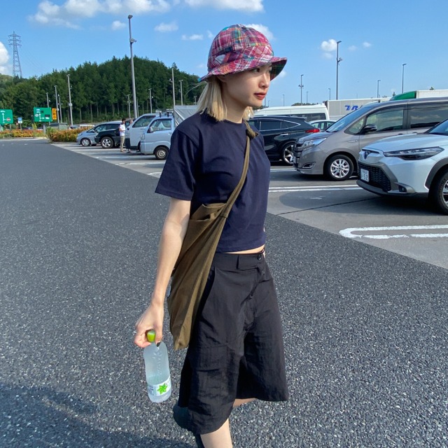 Nail Polish クロップド Tシャツ ホワイト の ウィメンズ Balenciaga Nail Polish クロップド T