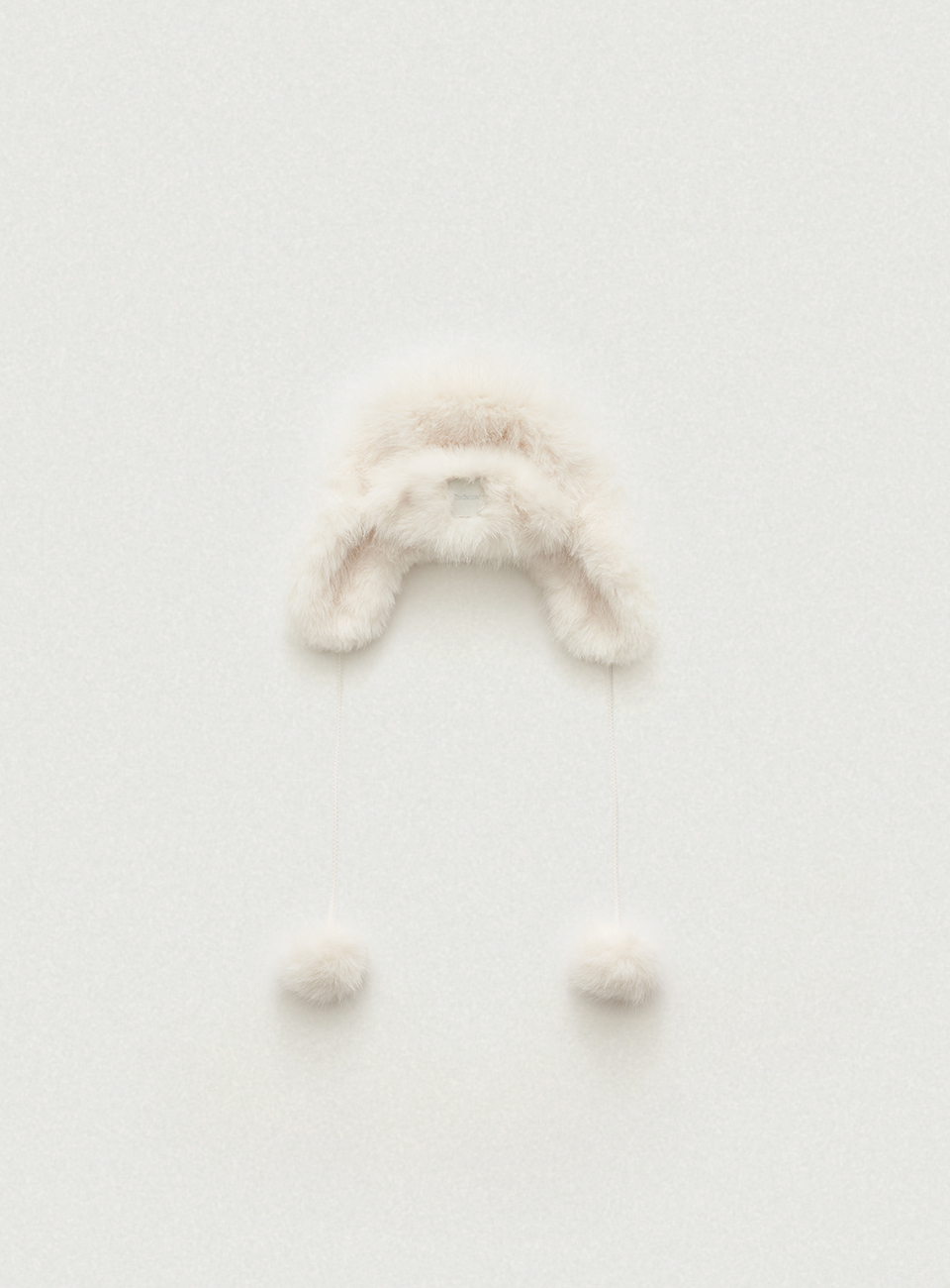 [Influencer pick] Fuzzy Pompom Trapper Hat - Ivory