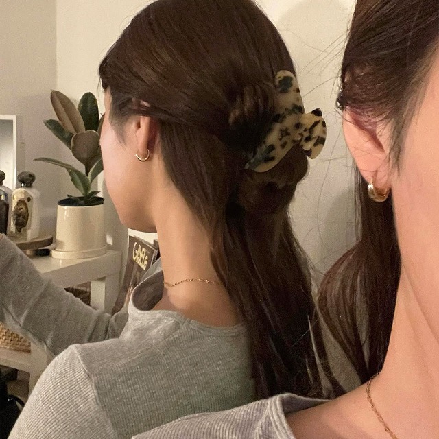 レオパードヘアピン