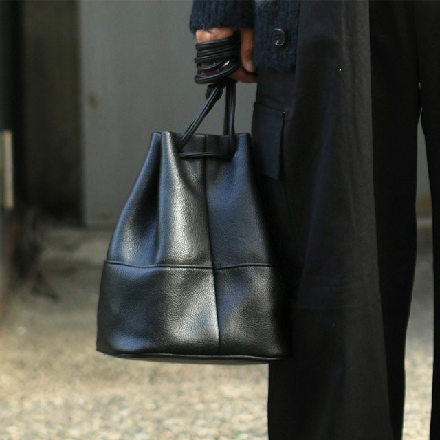ショルダーバッグ・ポシェット Odd Studio Odd Signature Denim Duffle Bag 5009326579 Odd Studio】ODD Signature Denim Duffel Bag - blue (Odd