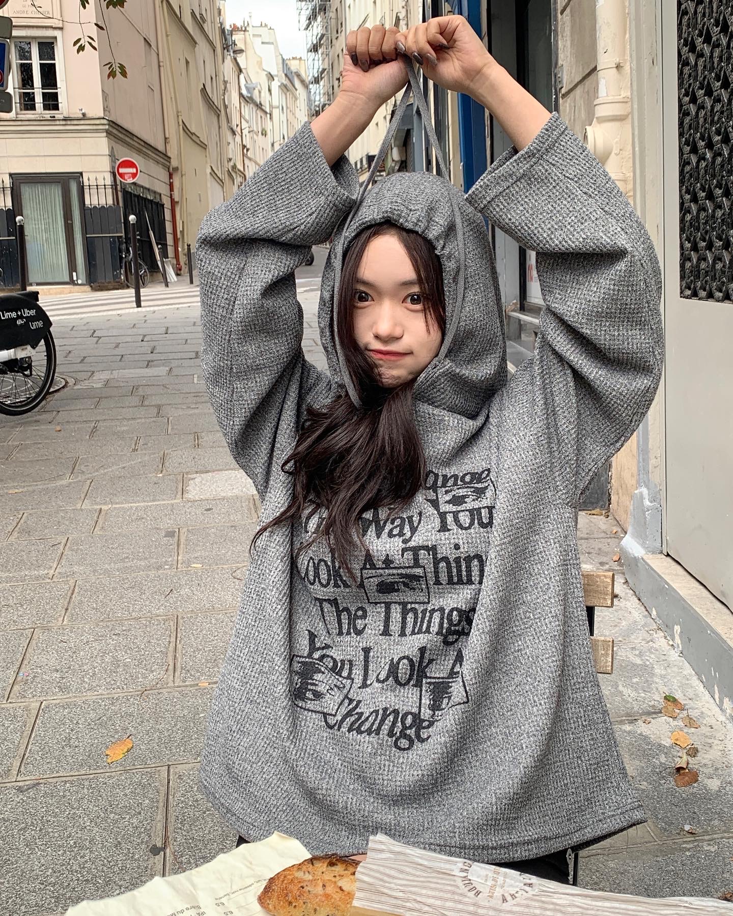 レタリングフード付きオーバーサイズTシャツ(4color