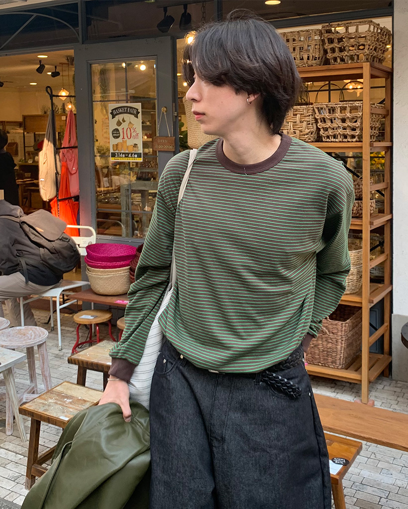 バイカラーボーダーロングTシャツ