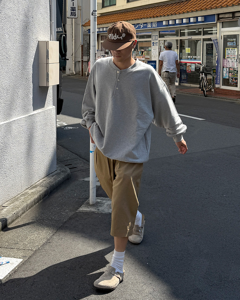 ヘンリーネックスウェットシャツ | ファッション通販サイト NUGU