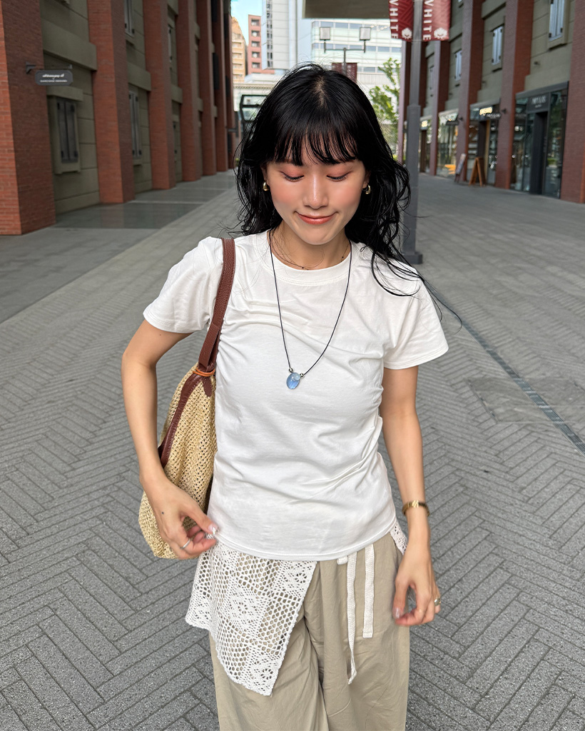 ピンタック半袖Tシャツ