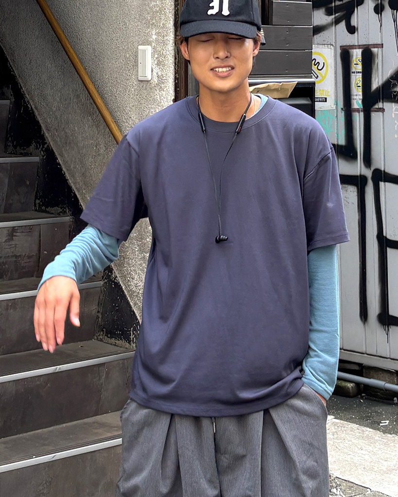 ユニセックス ベーシック長袖Tシャツ | ファッション通販サイト NUGU