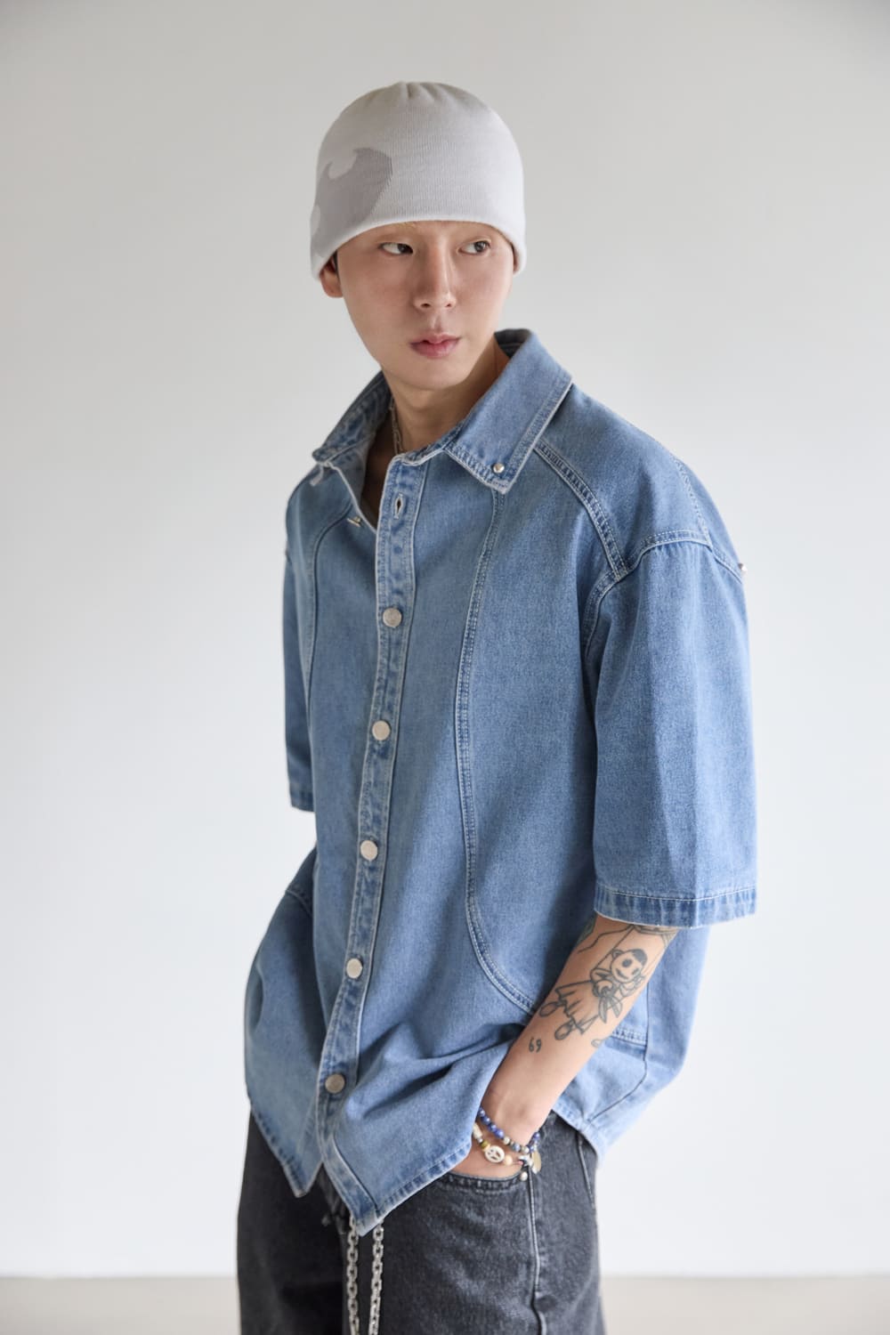 LINE POINT DENIM SHORT-SLEEVED SHIRT | ファッション通販サイト NUGU