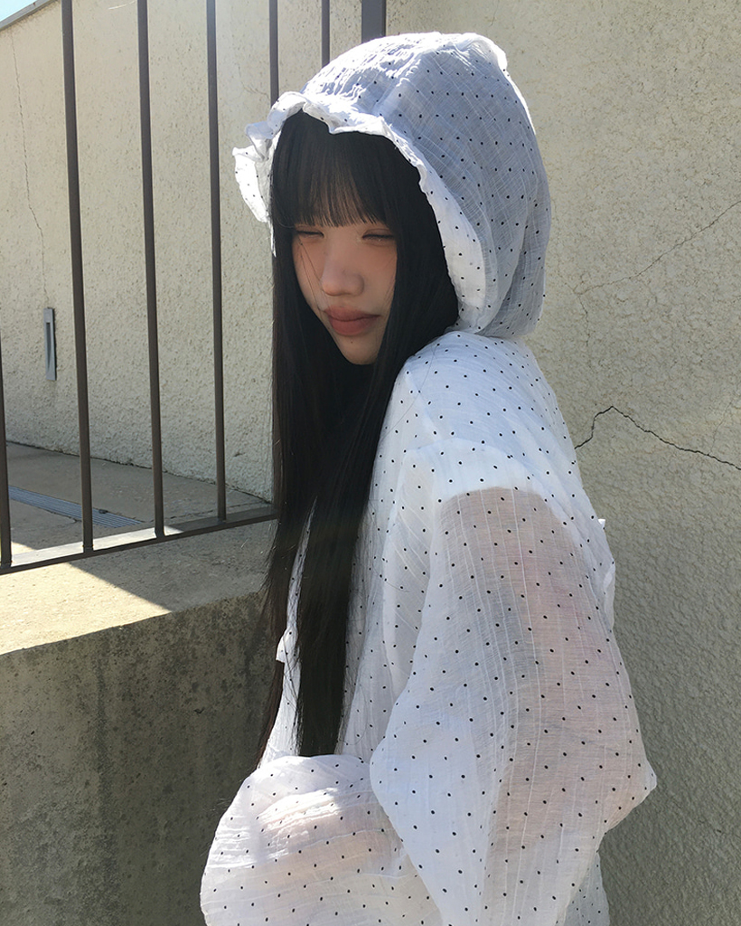 Lululemon 6号　ライトベージュ フード付きウィンドブレーカー 楽天市場】【クーポンで10%OFF】マウンテンパーカー レディース