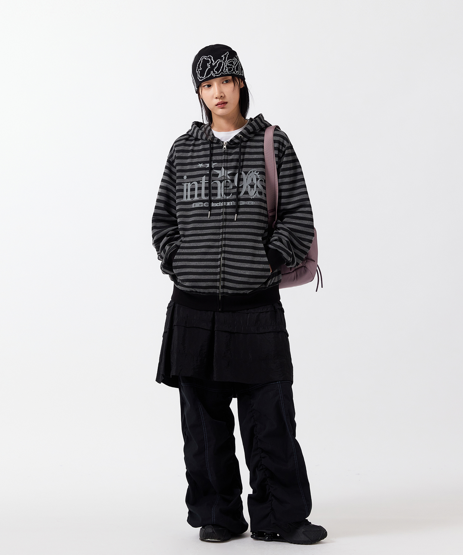 [Influencer pick] In The Ninetieth Stripe Hooded Zip-Up - CHARCOAL / BLACK